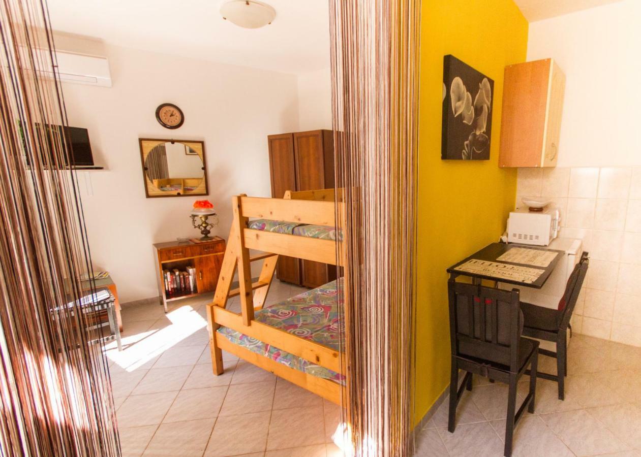Apartman Punta Vilma Apartment Pula Exterior photo